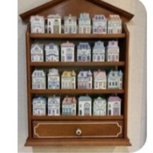 Vintage 1989 LENOX Spice Village 24 Shakers Set & Original Wooden Display Shelf